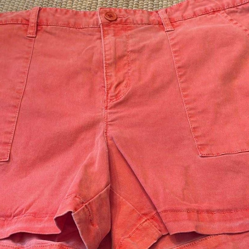 Anthropologie Sanctuary Coral Women's Shorts size 31